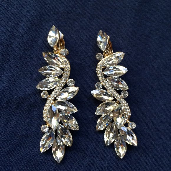 Crystal statement Earrings - Picture 1 of 3